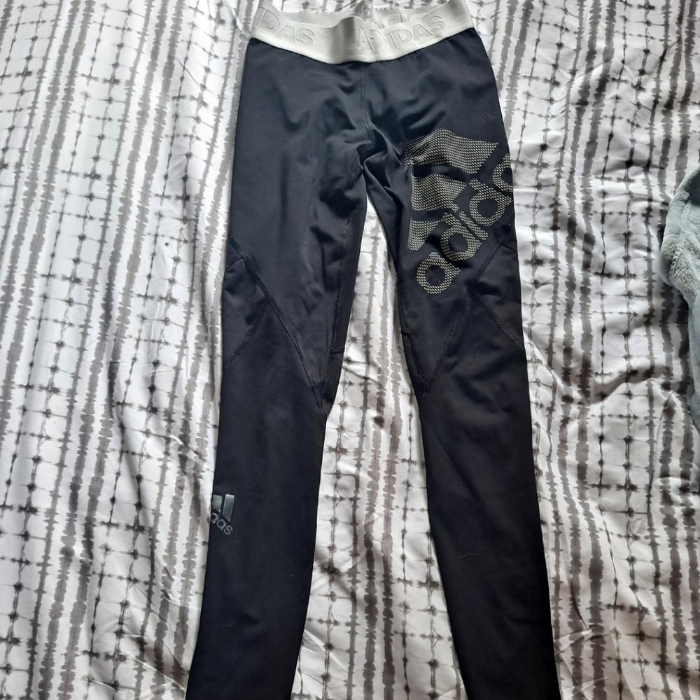 Adidas leggings yoga pants